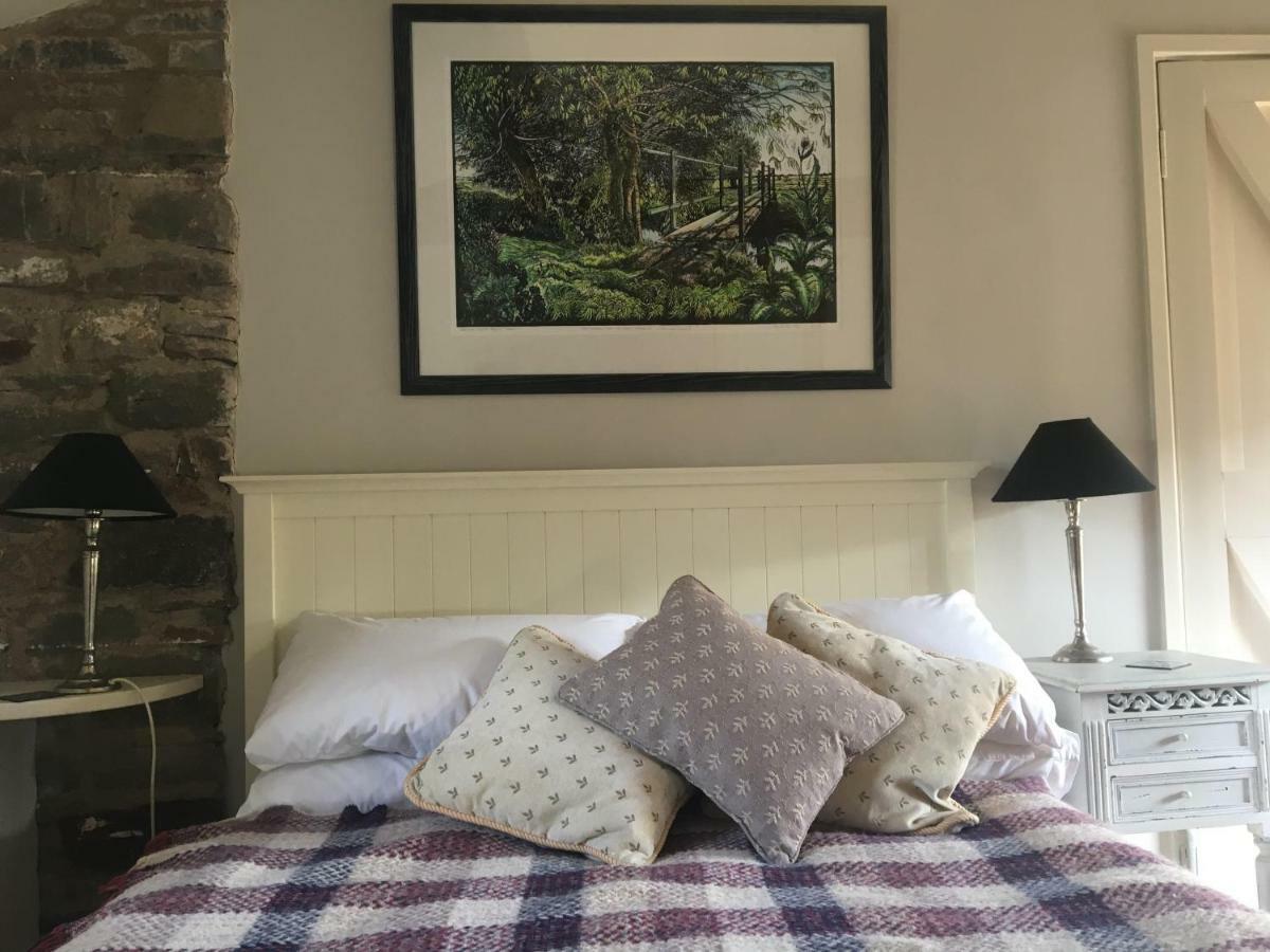 Wookey Fenny Castle Vineyard Cottage מראה חיצוני תמונה