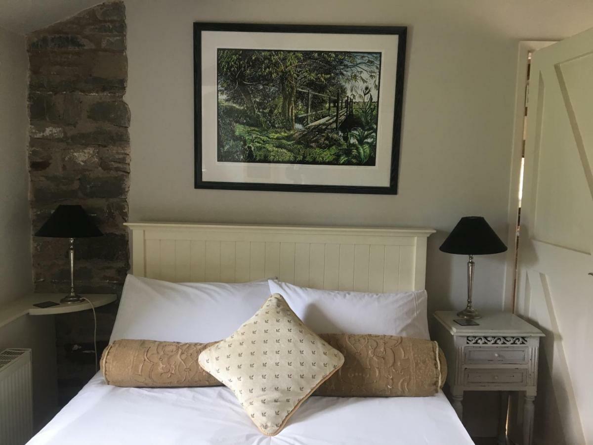 Wookey Fenny Castle Vineyard Cottage מראה חיצוני תמונה